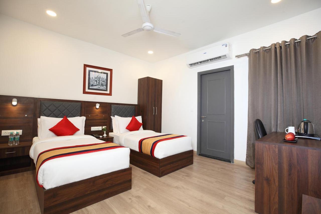 Click Transport Nagar Hotel Lucknow